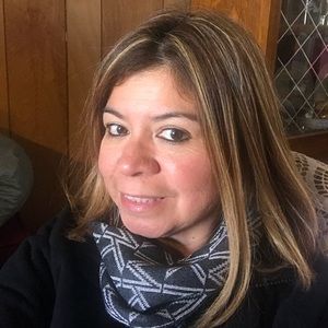 Meet your Posher, Lorena